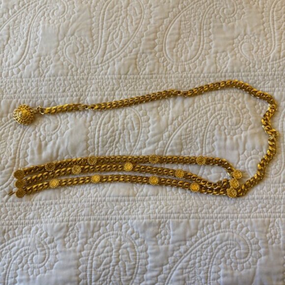 st.john triple -strand medallions logo chain